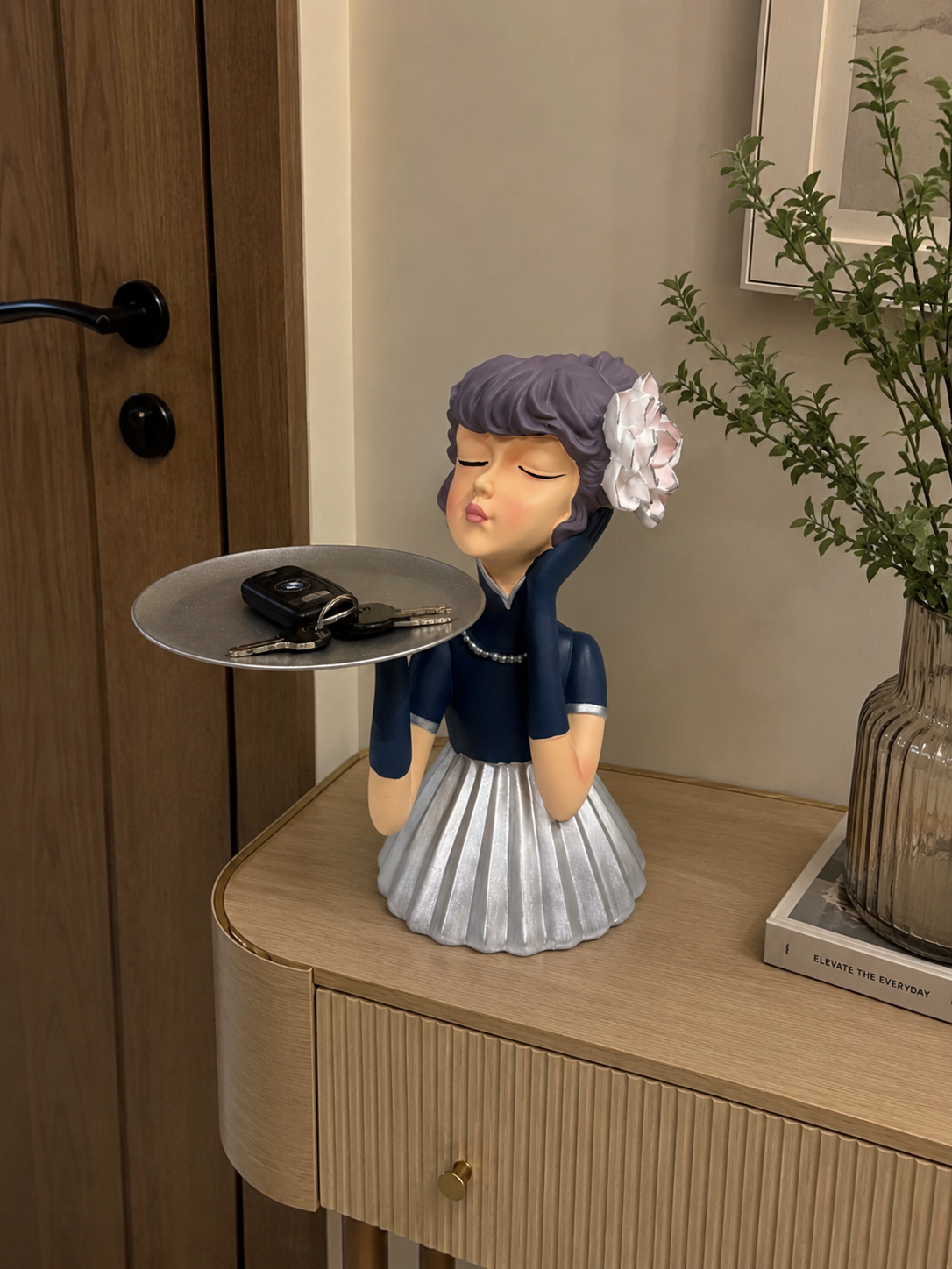 Belle Tray Holder
